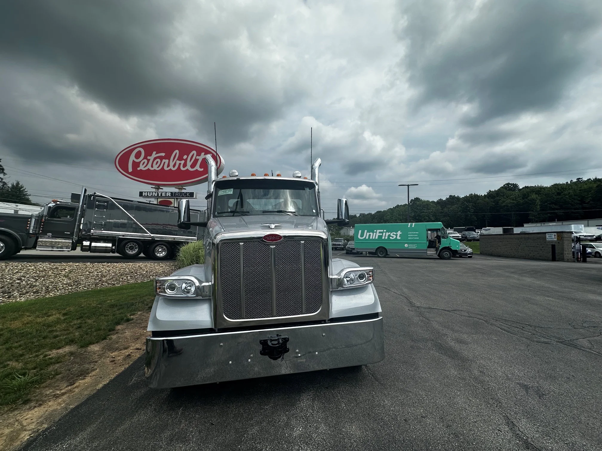 2027 Peterbilt 567 in Butler, PA — photo 7