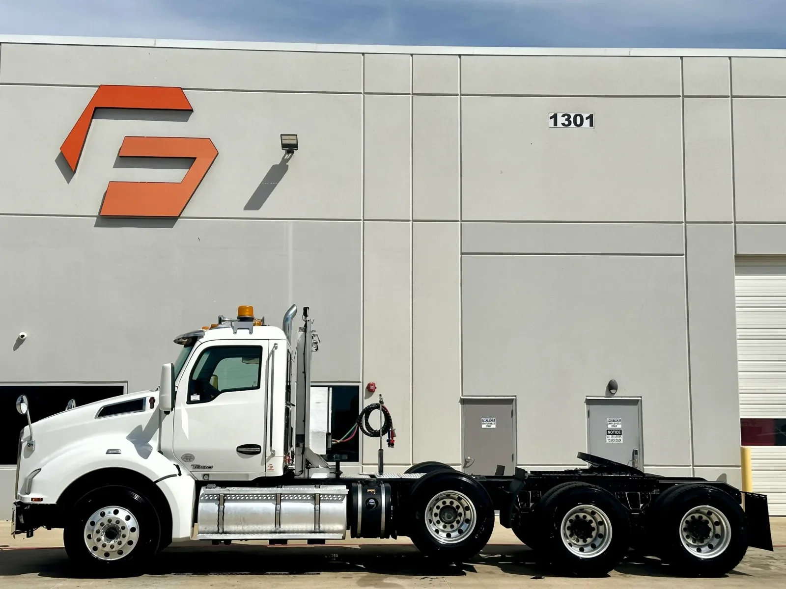 2019 Kenworth T880 in Hutchins, TX — photo 4