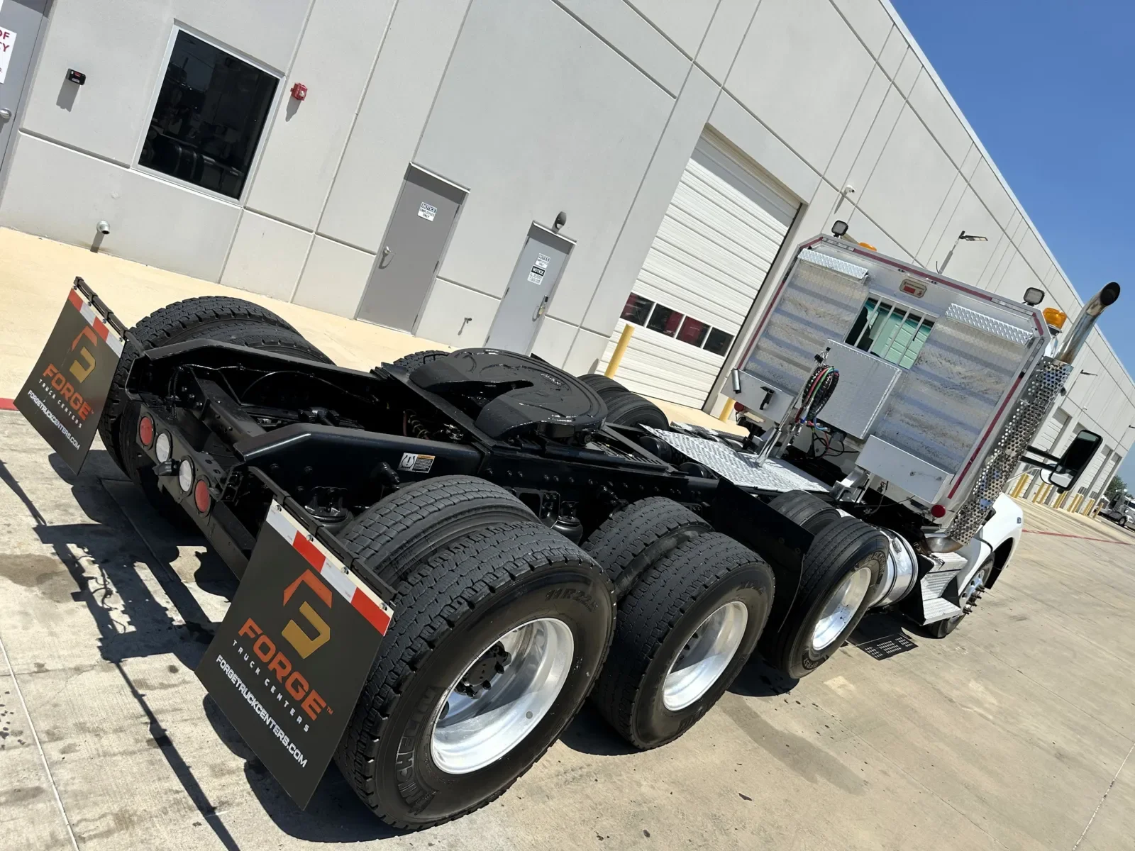 2019 Kenworth T880 in Hutchins, TX — photo 11