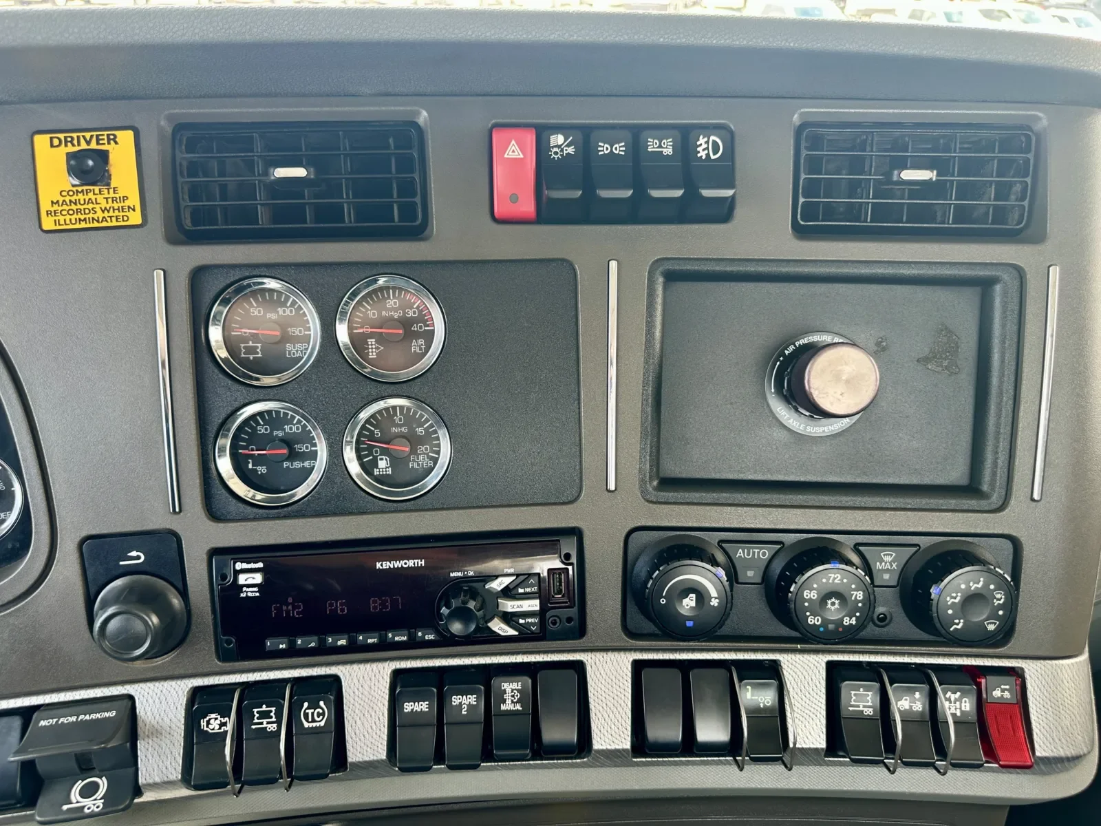 2019 Kenworth T880 in Hutchins, TX — photo 18