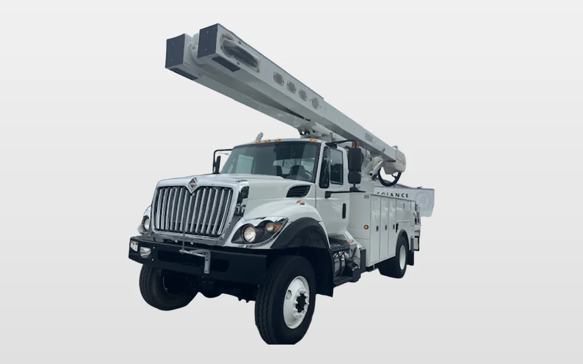 2018 International - image 1