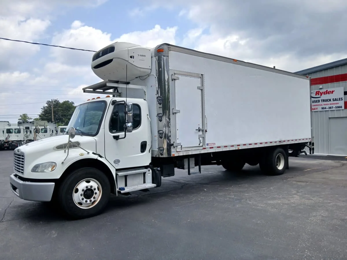 2019 Freightliner M2 106