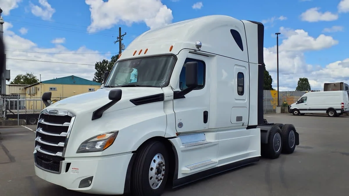 2022 Freightliner Cascadia in Tacoma, WA