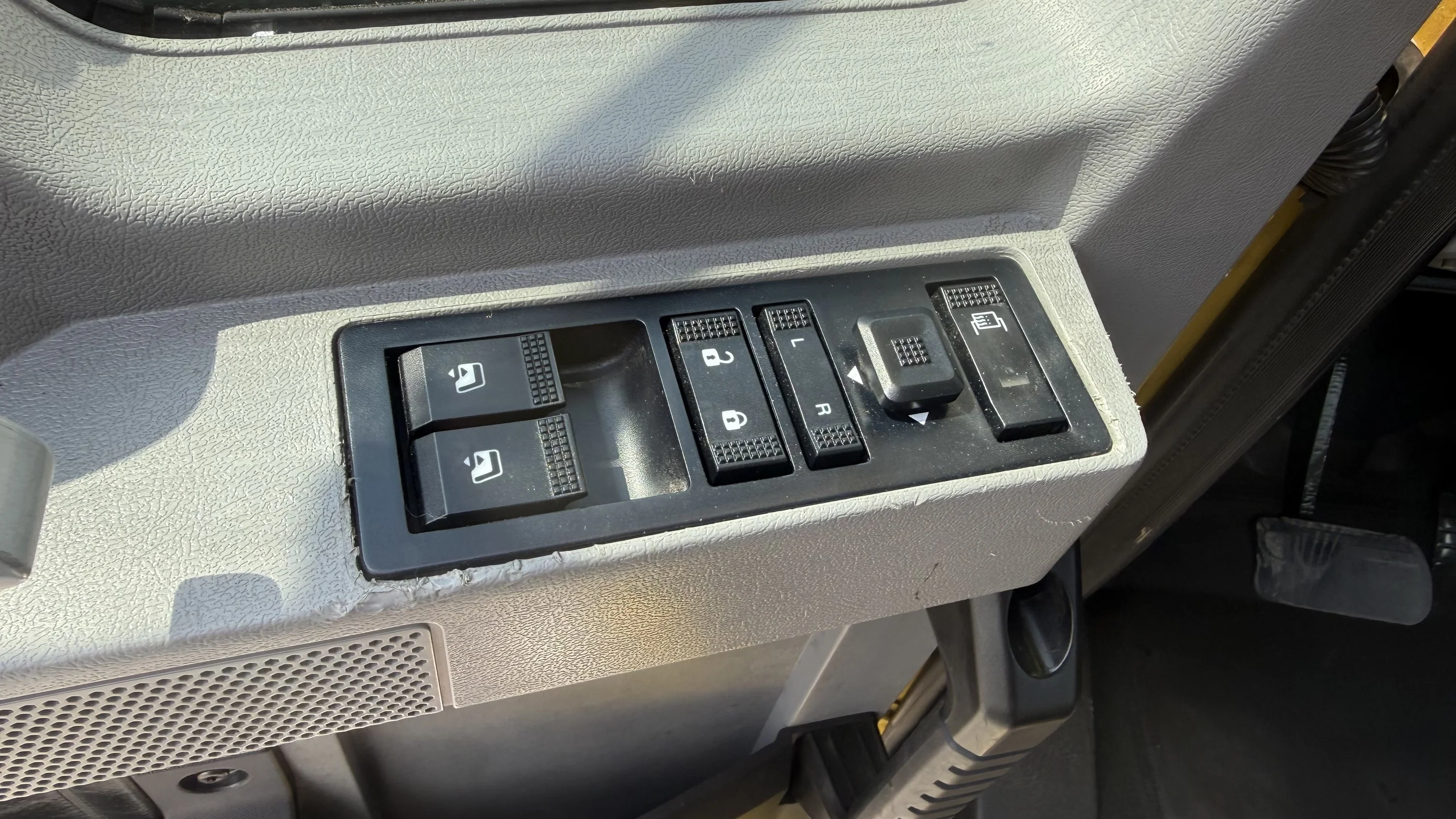 2020 Mack Pinnacle in Austin, TX — photo 15