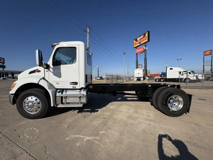 2026 Peterbilt 537 in Tulsa, OK — photo 4