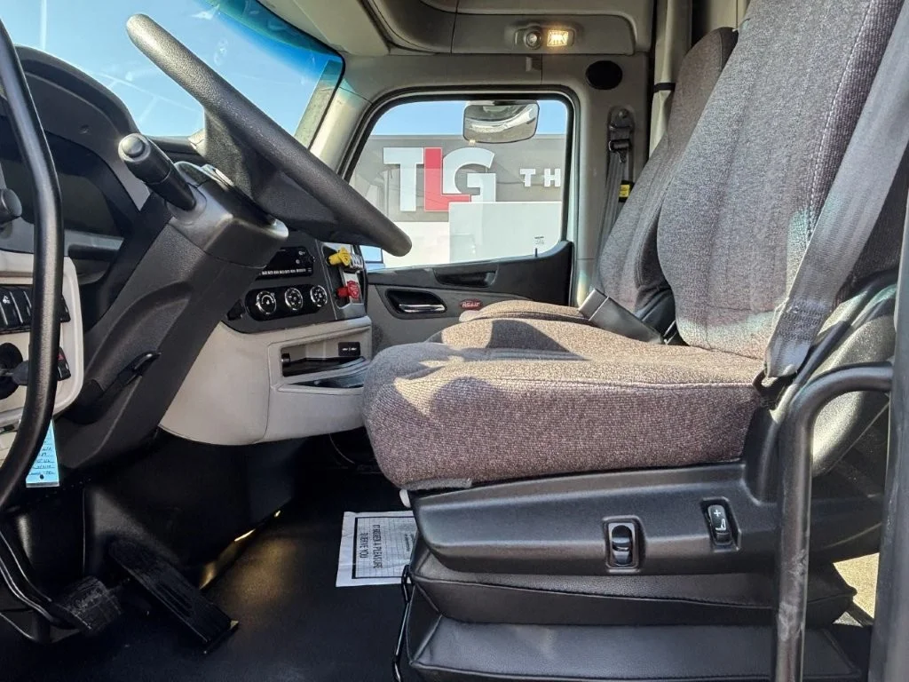 2024 Peterbilt 579 - image 13