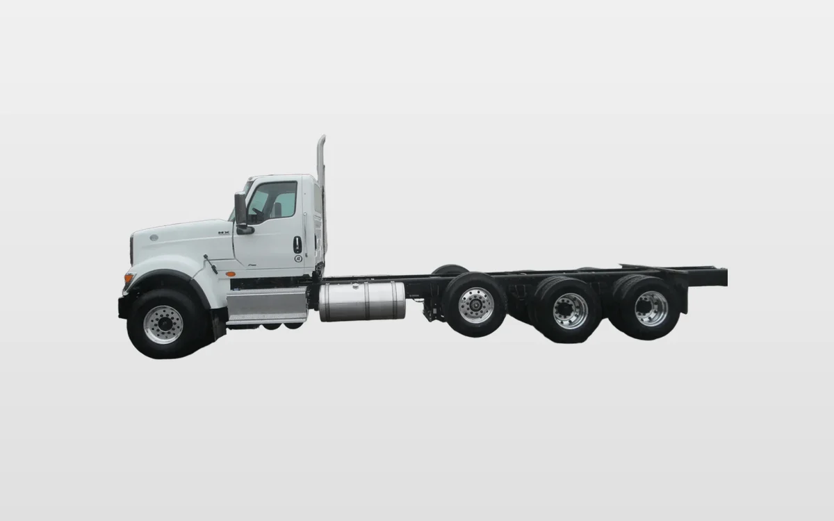 2024 International HX - image 1