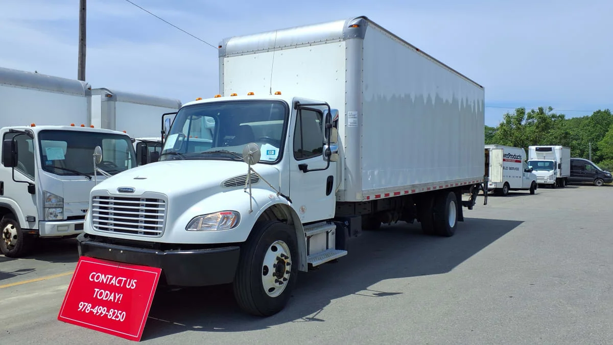 2021 Freightliner M2 106