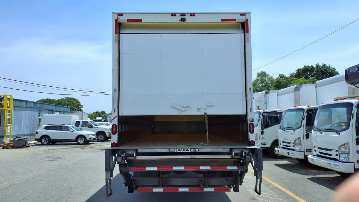2021 Freightliner M2 106 in Salisbury, MA — photo 5