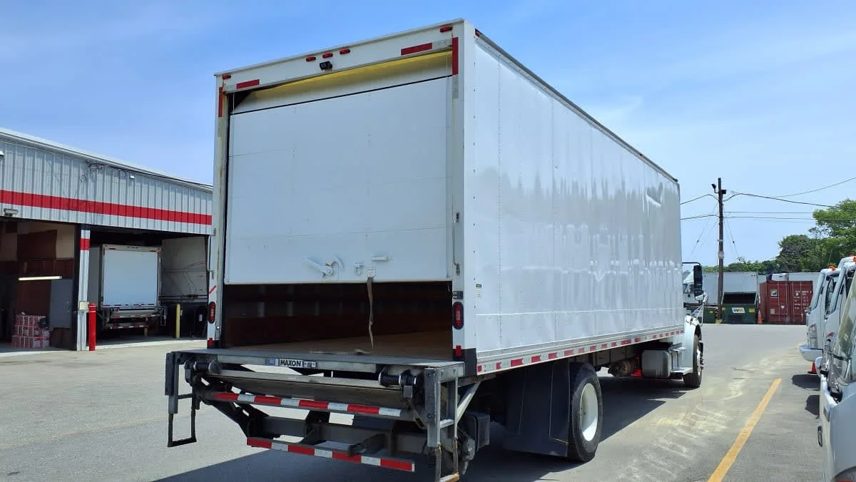 2021 Freightliner M2 106 in Salisbury, MA — photo 4