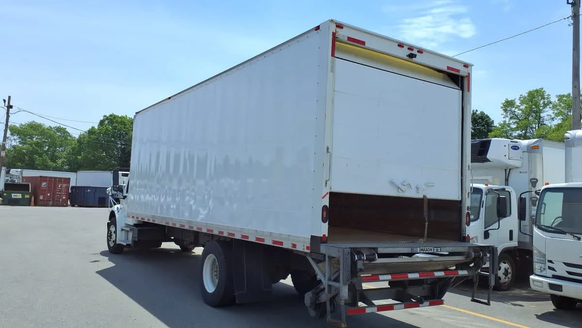 2021 Freightliner M2 106 in Salisbury, MA — photo 6