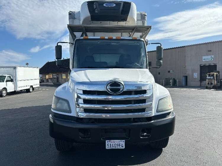 2020 Hino 338 in Torrance, CA — photo 2