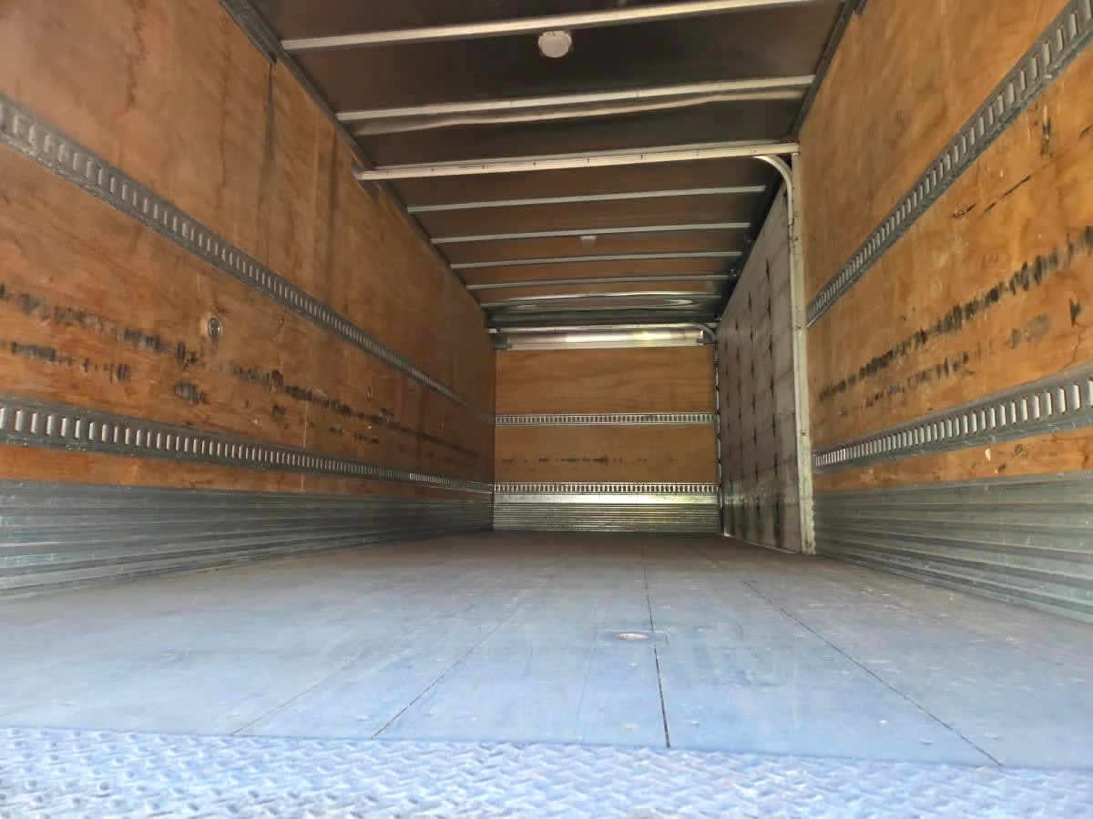 2015 Freightliner M2 106 - image 8