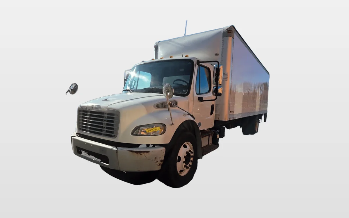 2015 Freightliner M2 106 - image 1