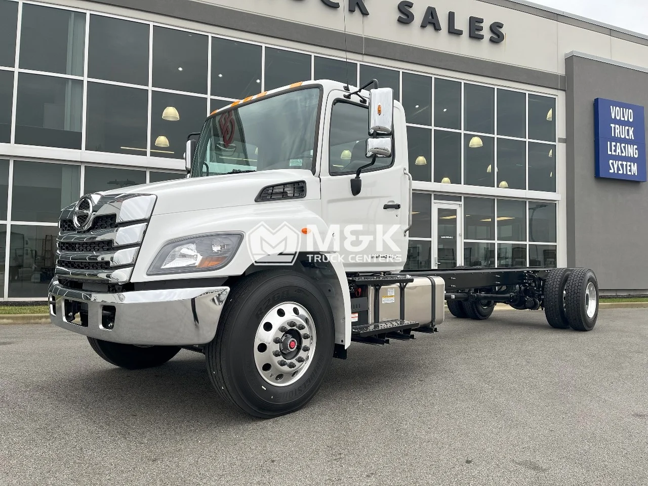 2025 Hino