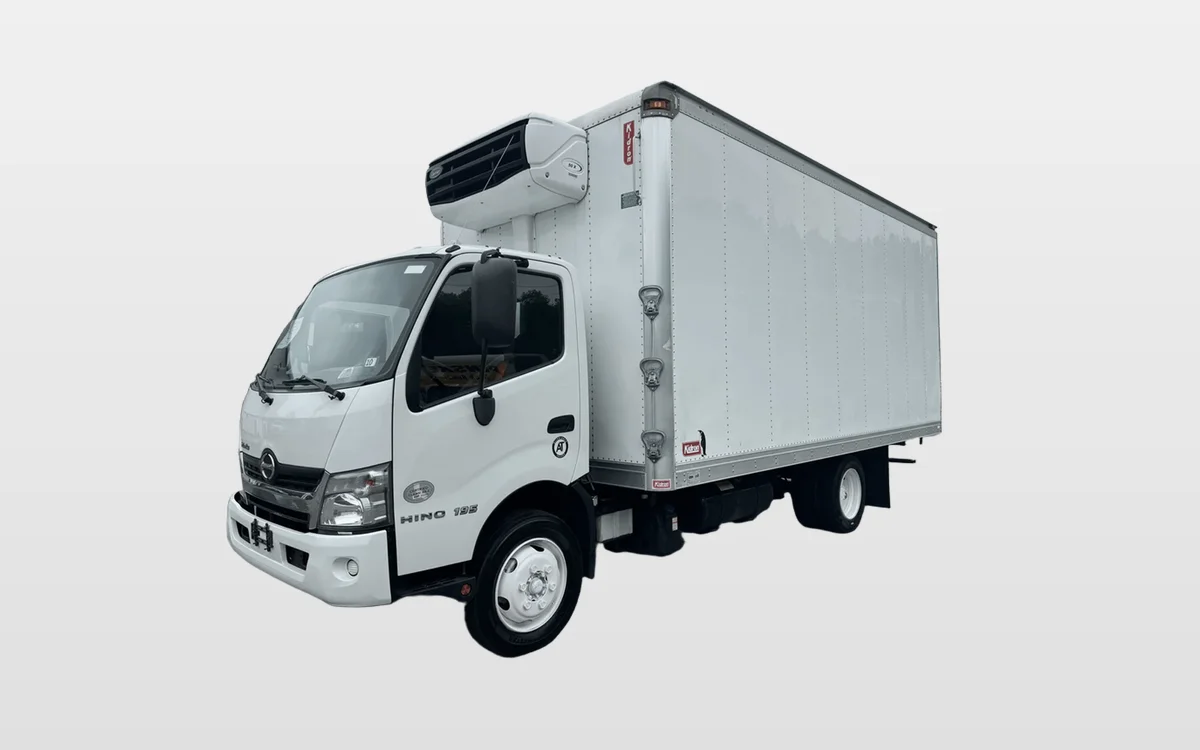 2020 Hino - image 1