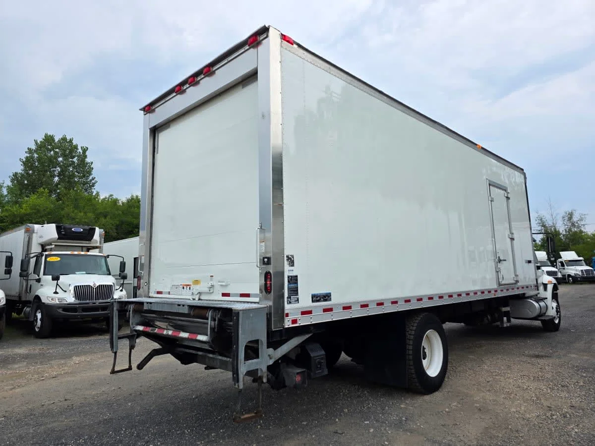2019 International 4300 in Bensalem, PA — photo 4