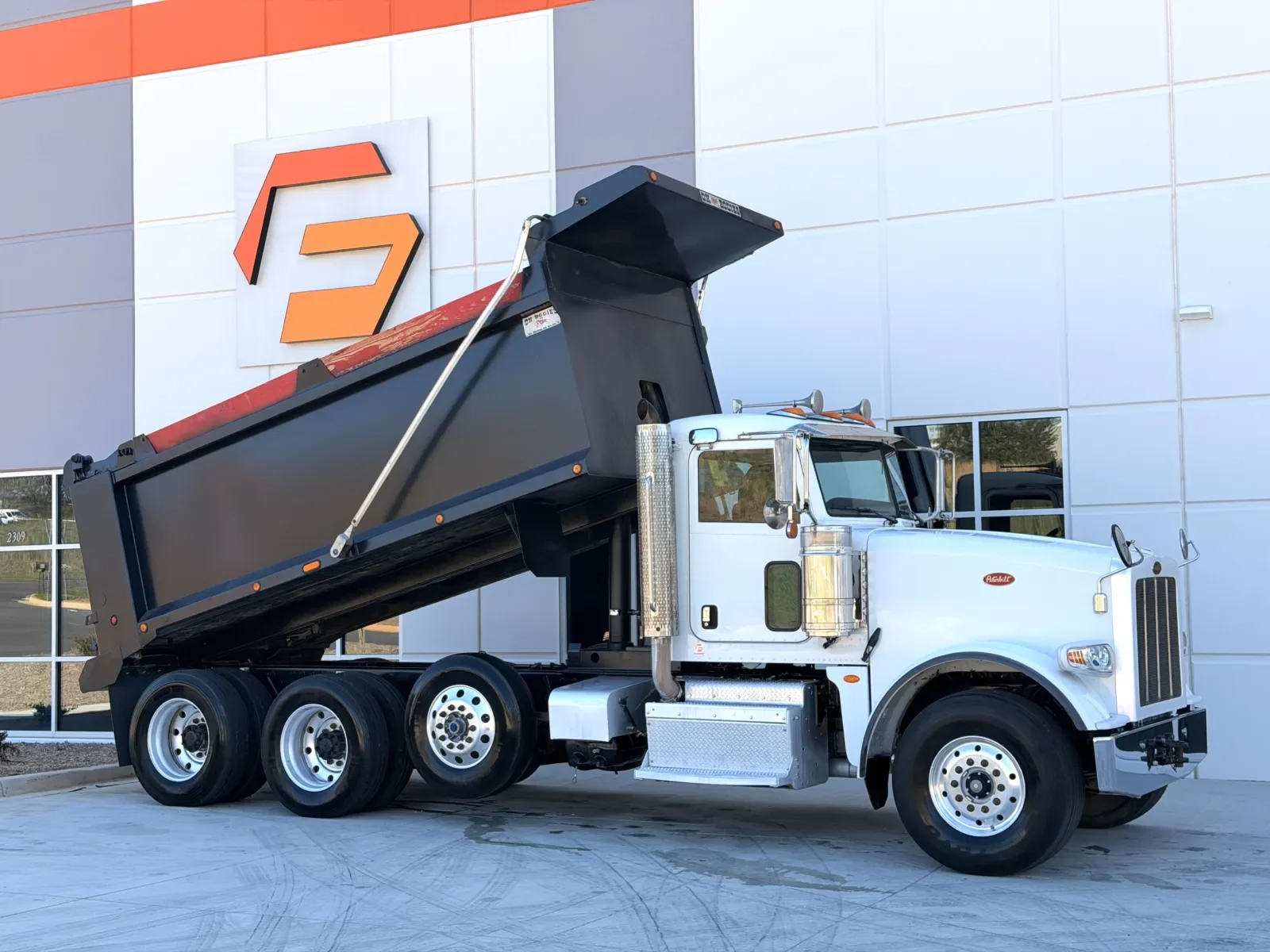 2016 Peterbilt 367 in Greer, SC