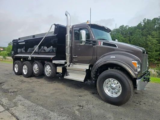 2027 Kenworth T880