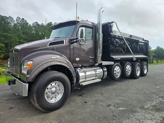 2027 Kenworth T880 in Durham, NC — photo 2