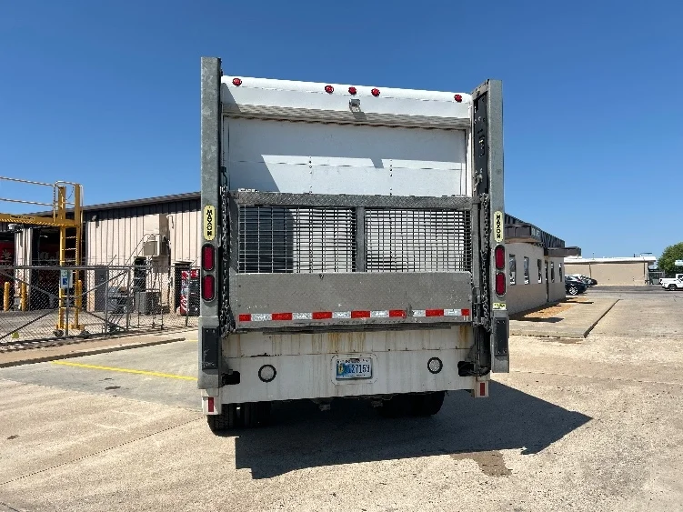 2022 Freightliner eM2 in Dallas, TX — photo 7