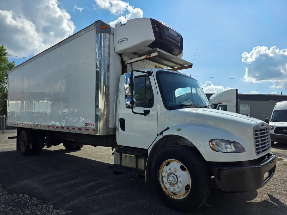 2019 Freightliner M2 106 in Bensalem, PA — photo 3