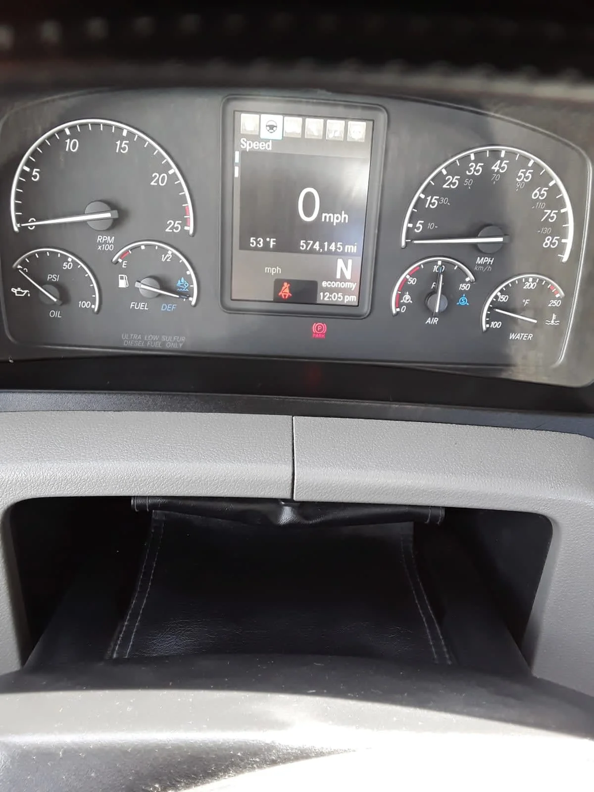 2020 Freightliner Cascadia in La Vergne, TN — photo 12