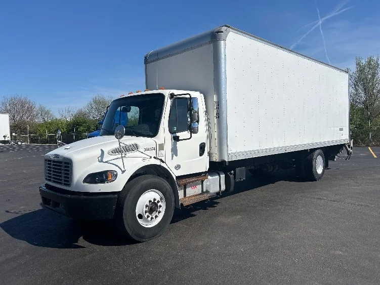 2020 Freightliner M2 106 - image 3