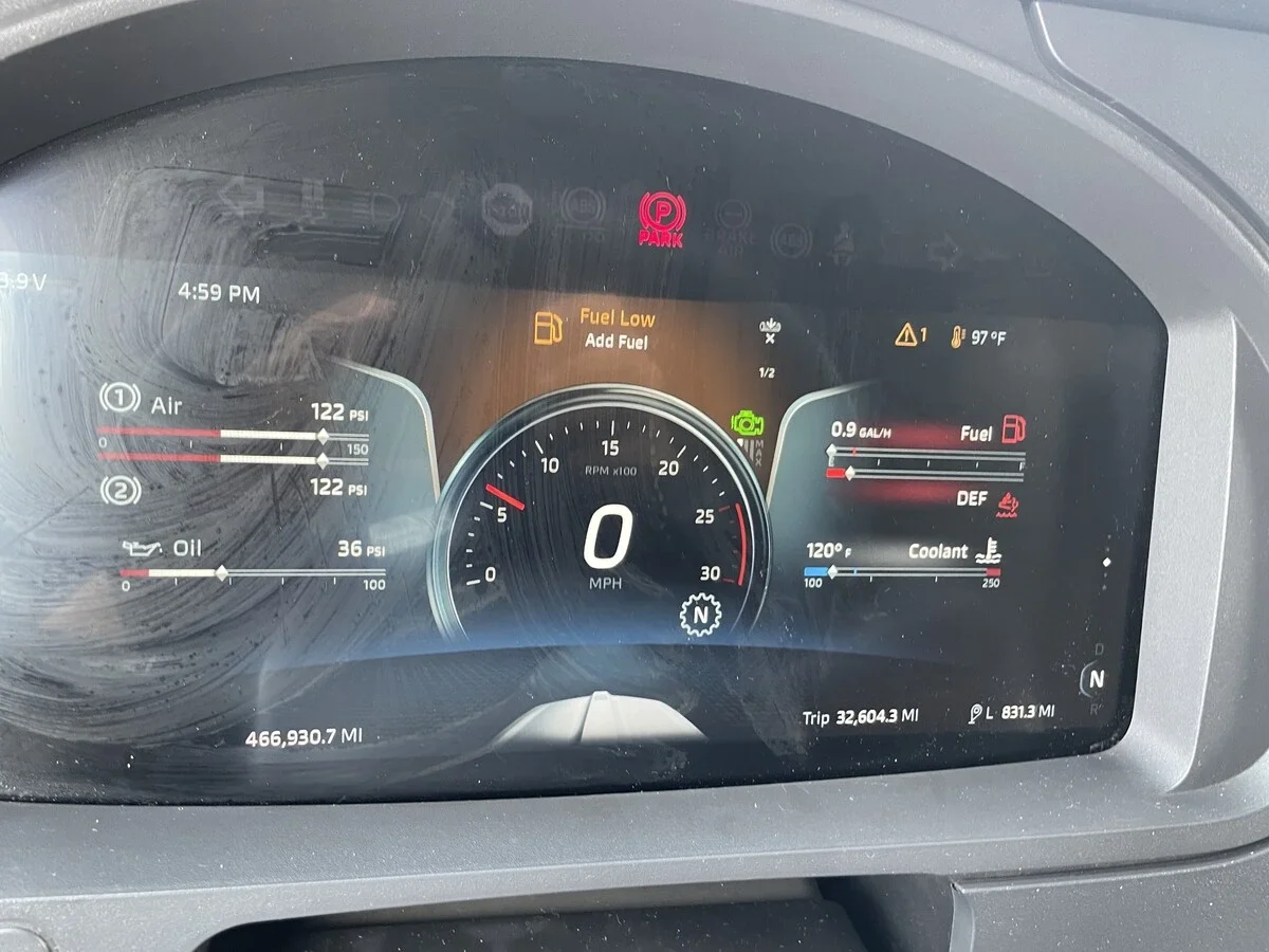 2023 Kenworth T680 — photo 25