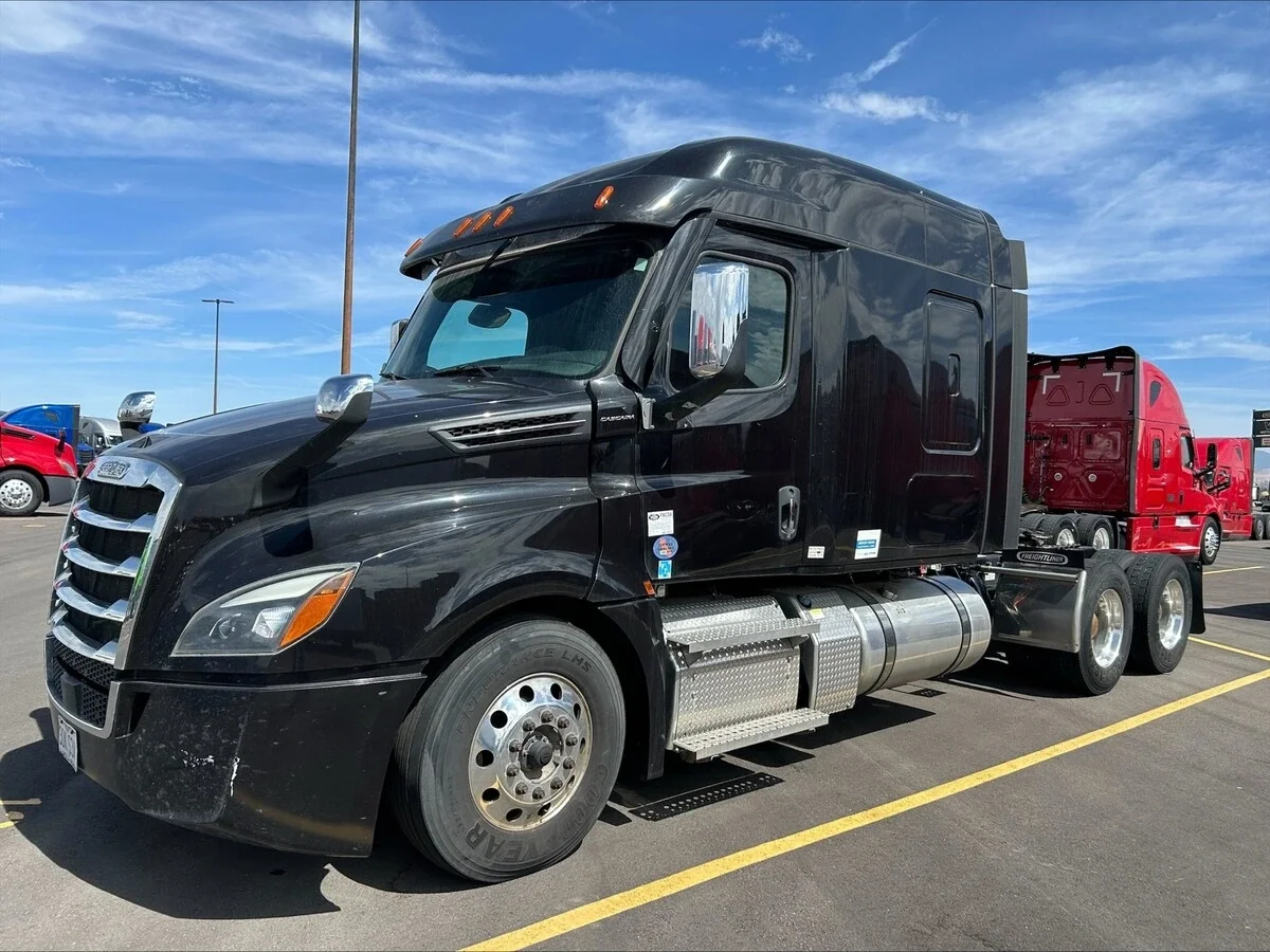 2020 Freightliner Cascadia