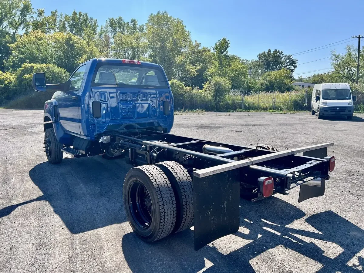 2024 International CV - image 5