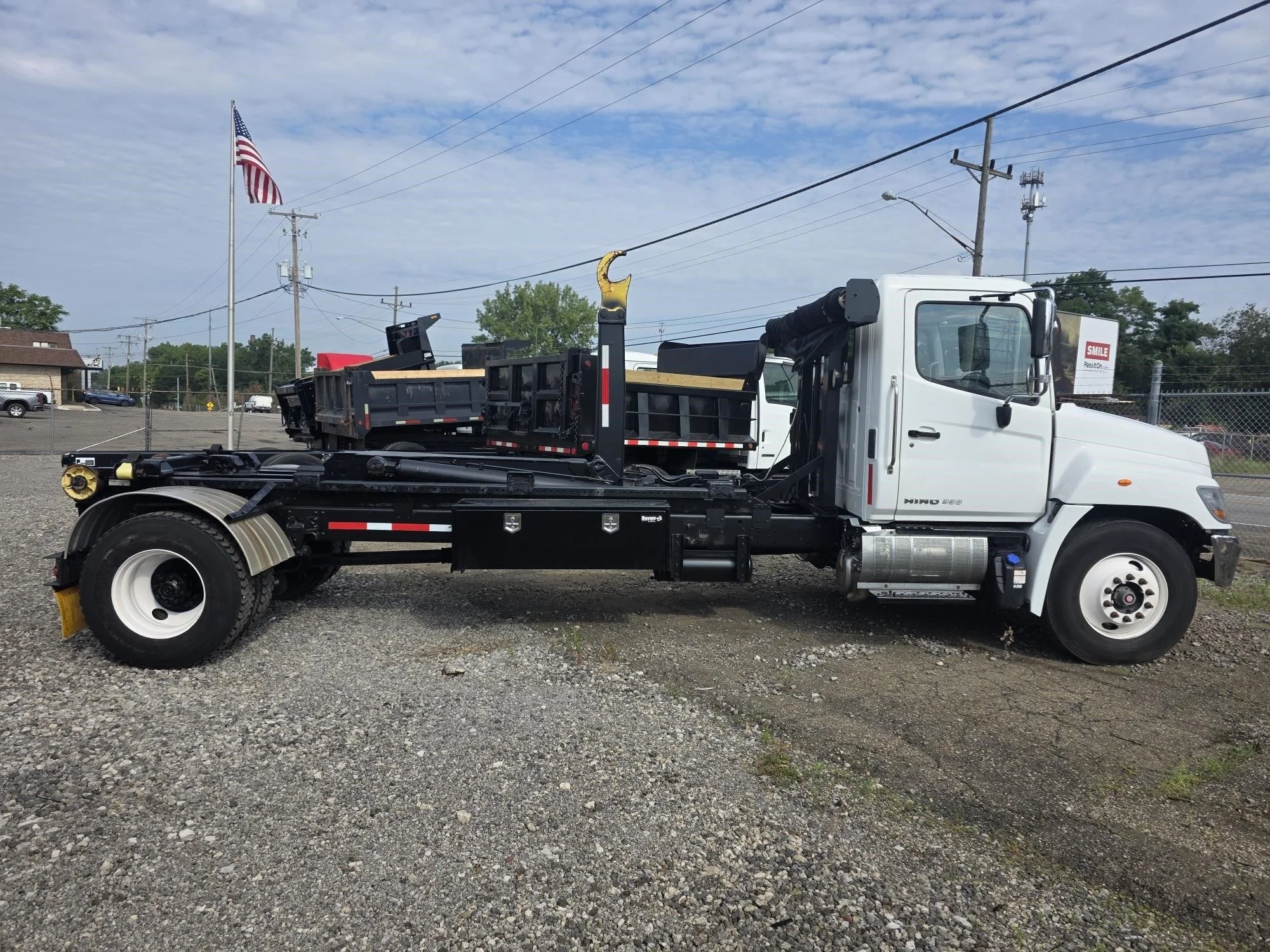 2018 Hino in Canton, OH — photo 2