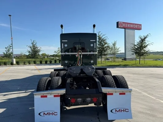 2027 Kenworth W900 in Ankeny, IA — photo 5