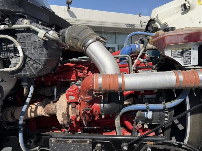 2021 Peterbilt 567 — photo 14