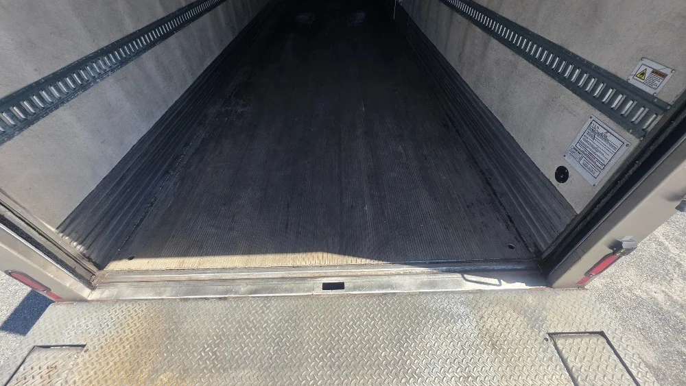 2020 Freightliner M2 106 - image 10