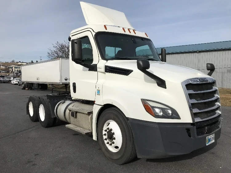 2020 Freightliner Cascadia in Prince George, VA