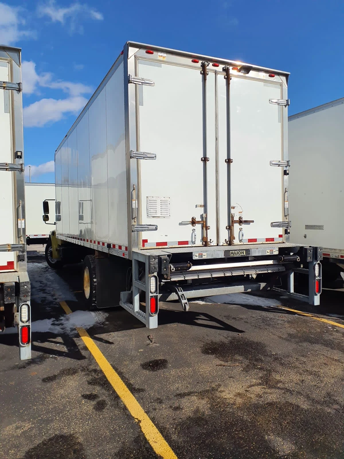 2016 Freightliner M2 106 in Bolingbrook, IL — photo 6