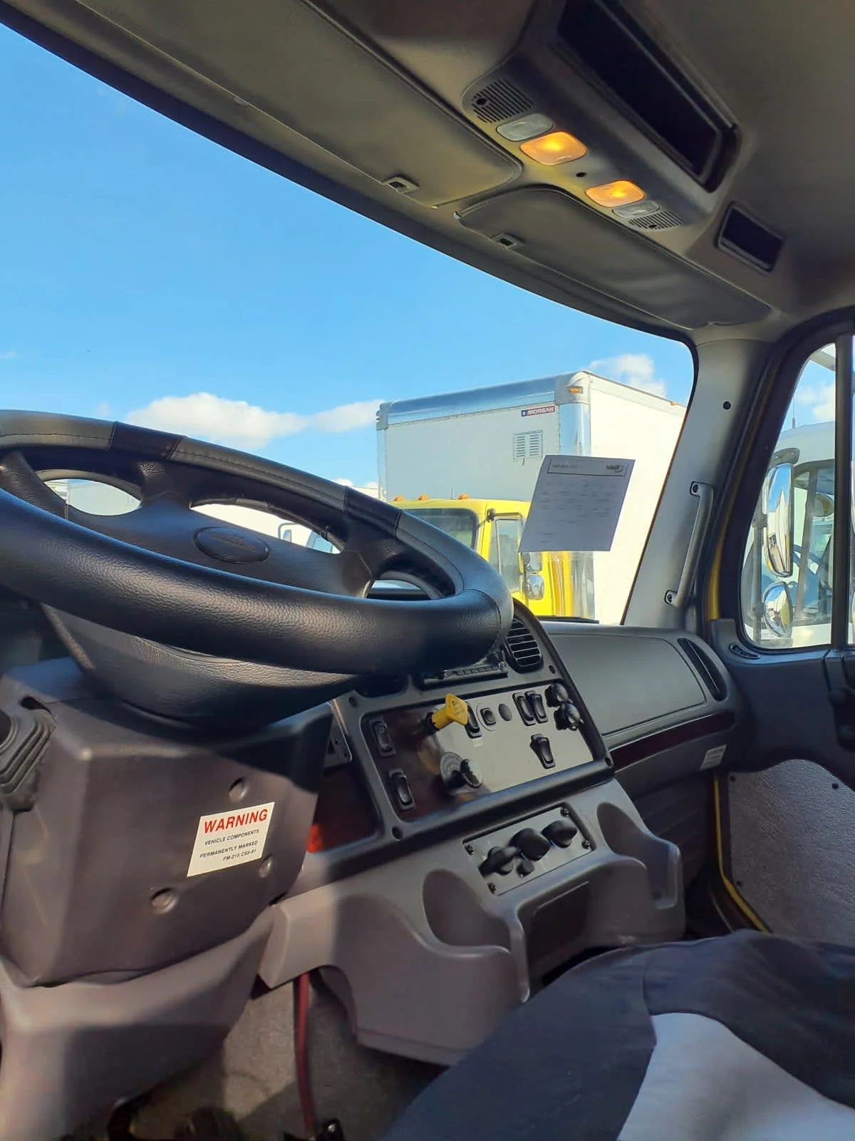 2016 Freightliner M2 106 in Bolingbrook, IL — photo 7