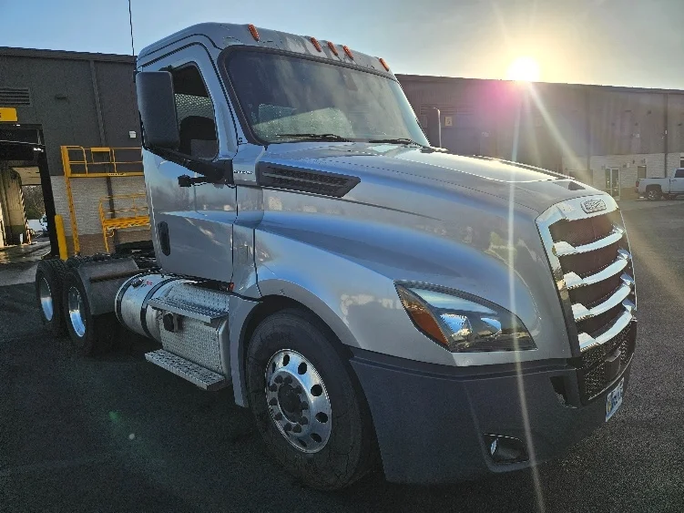 2020 Freightliner Cascadia in Piqua, OH