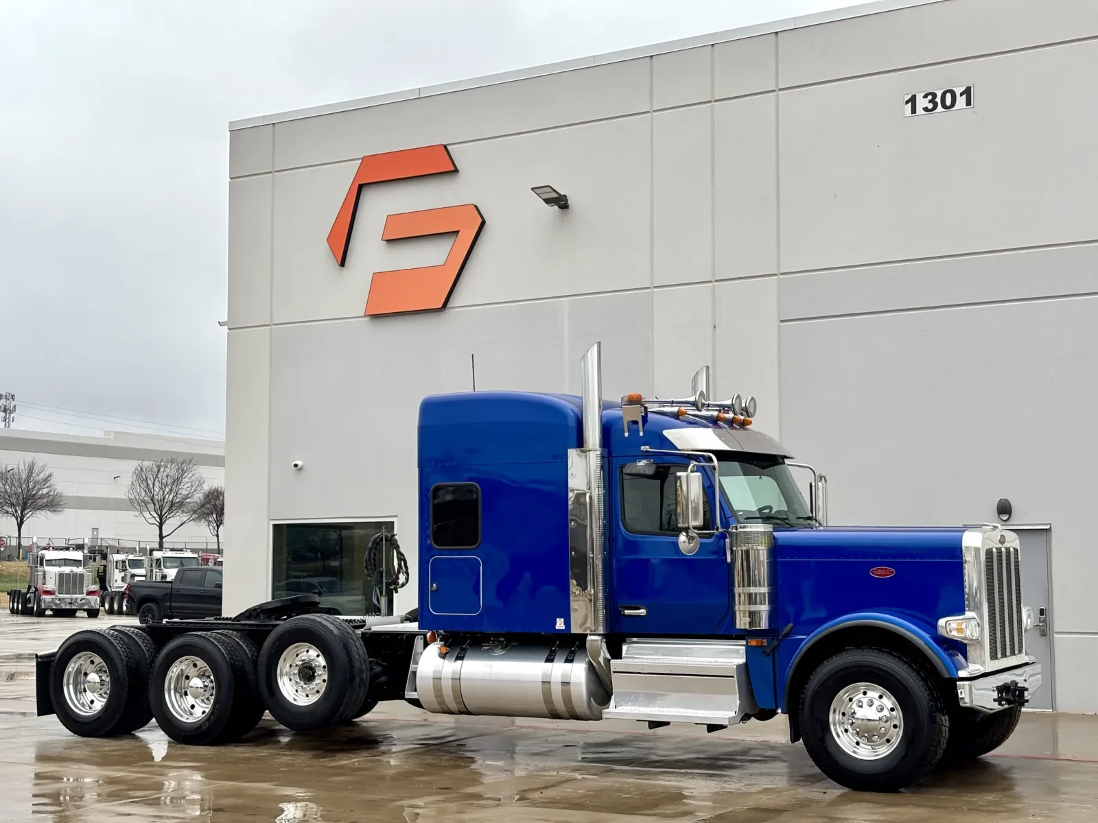 2025 Peterbilt 589 in Hutchins, TX