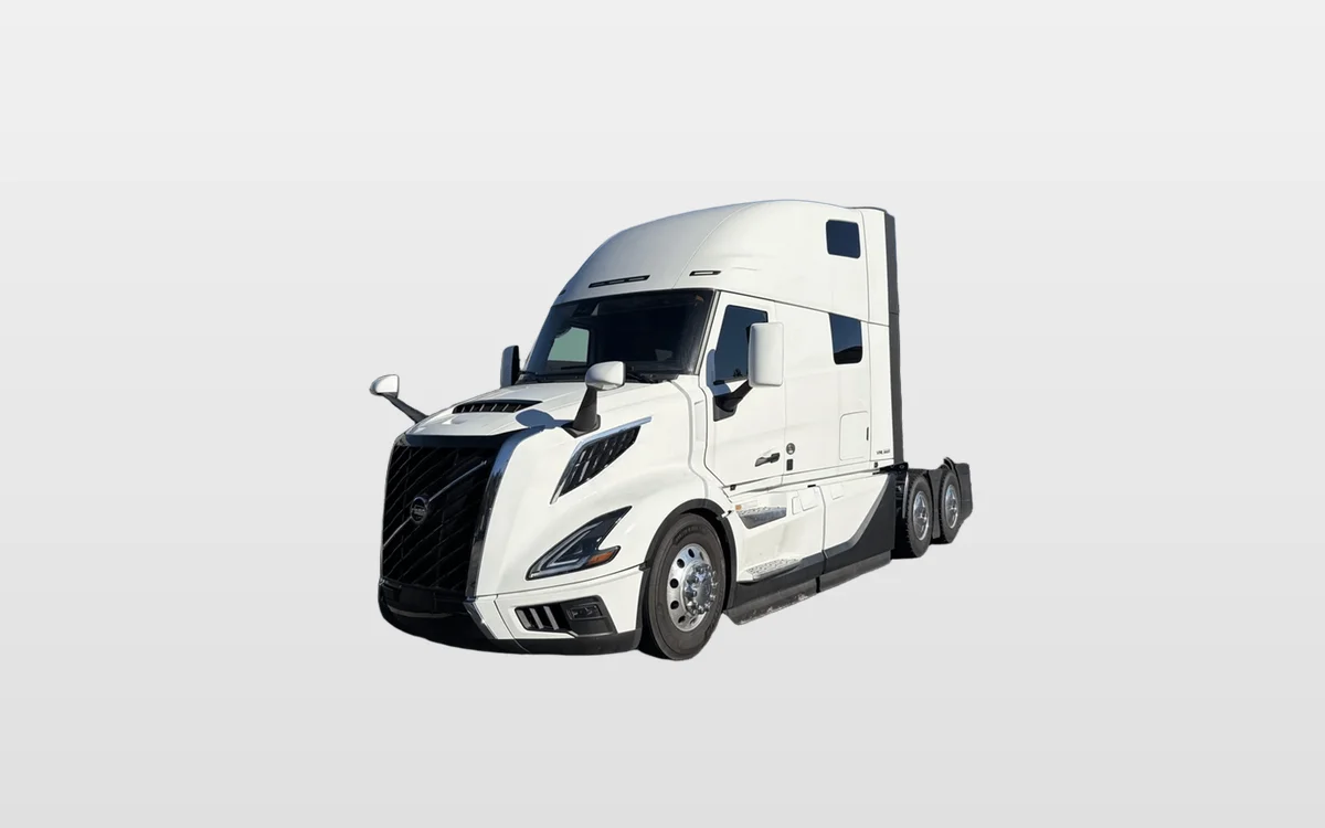 2025 Volvo - image 1