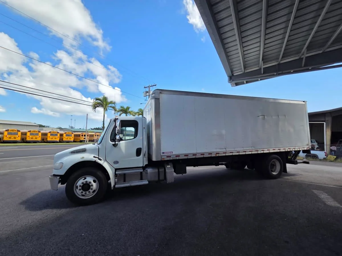 2019 Freightliner M2 106 in San Diego, CA — photo 6