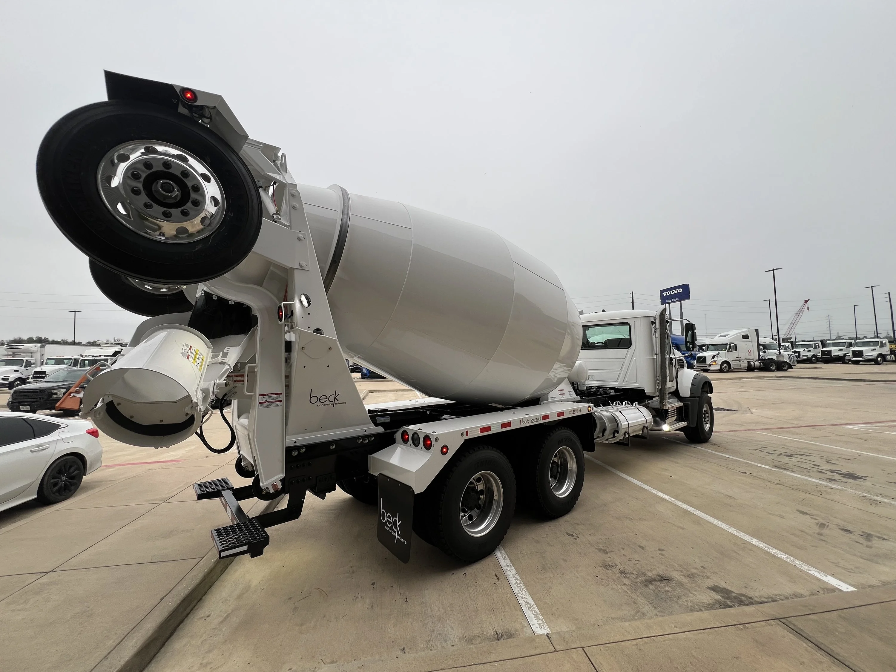 2026 Mack Granite in Houston, TX — photo 8