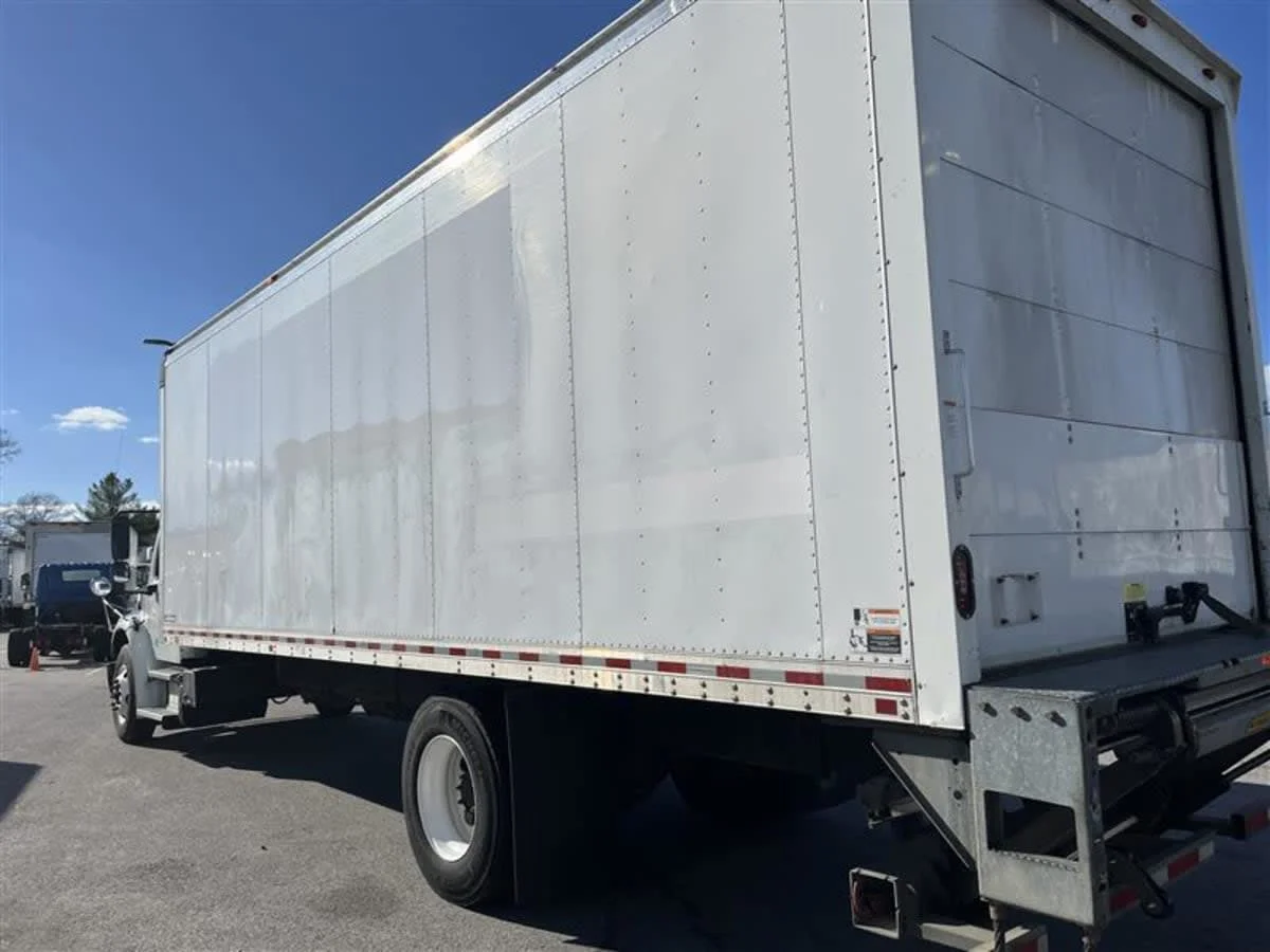 2020 Freightliner M2 106 - image 6