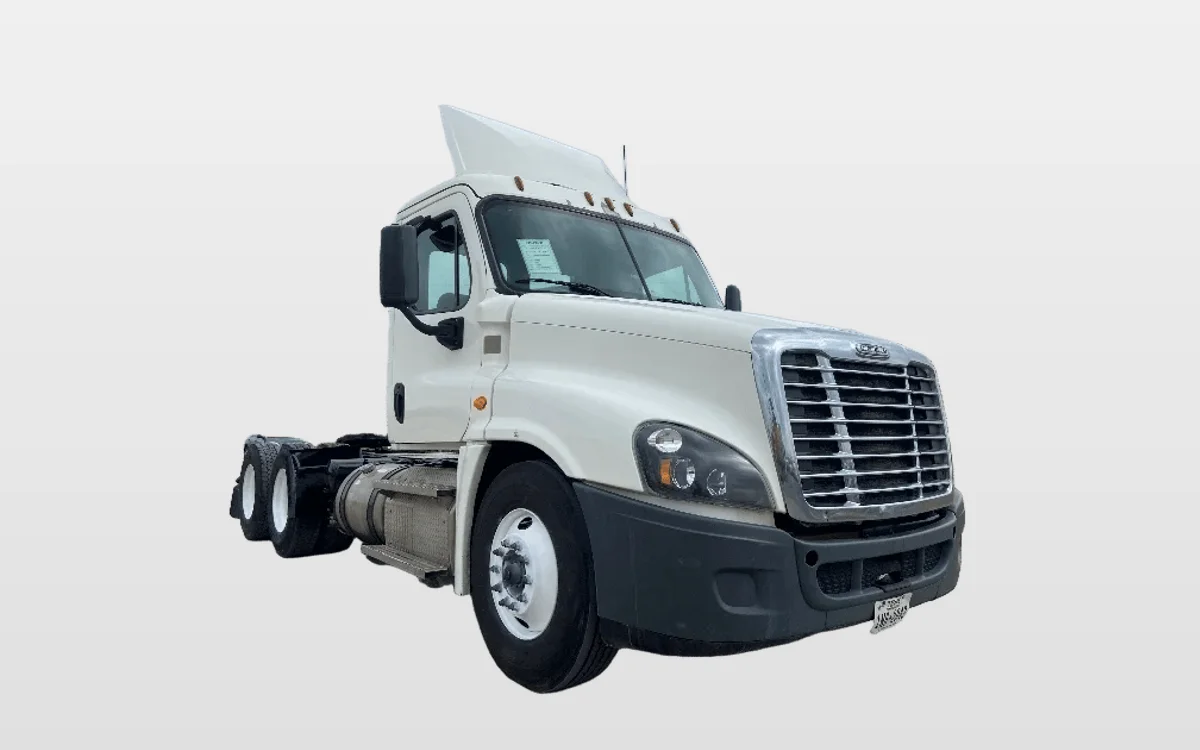 2019 Freightliner - image 1