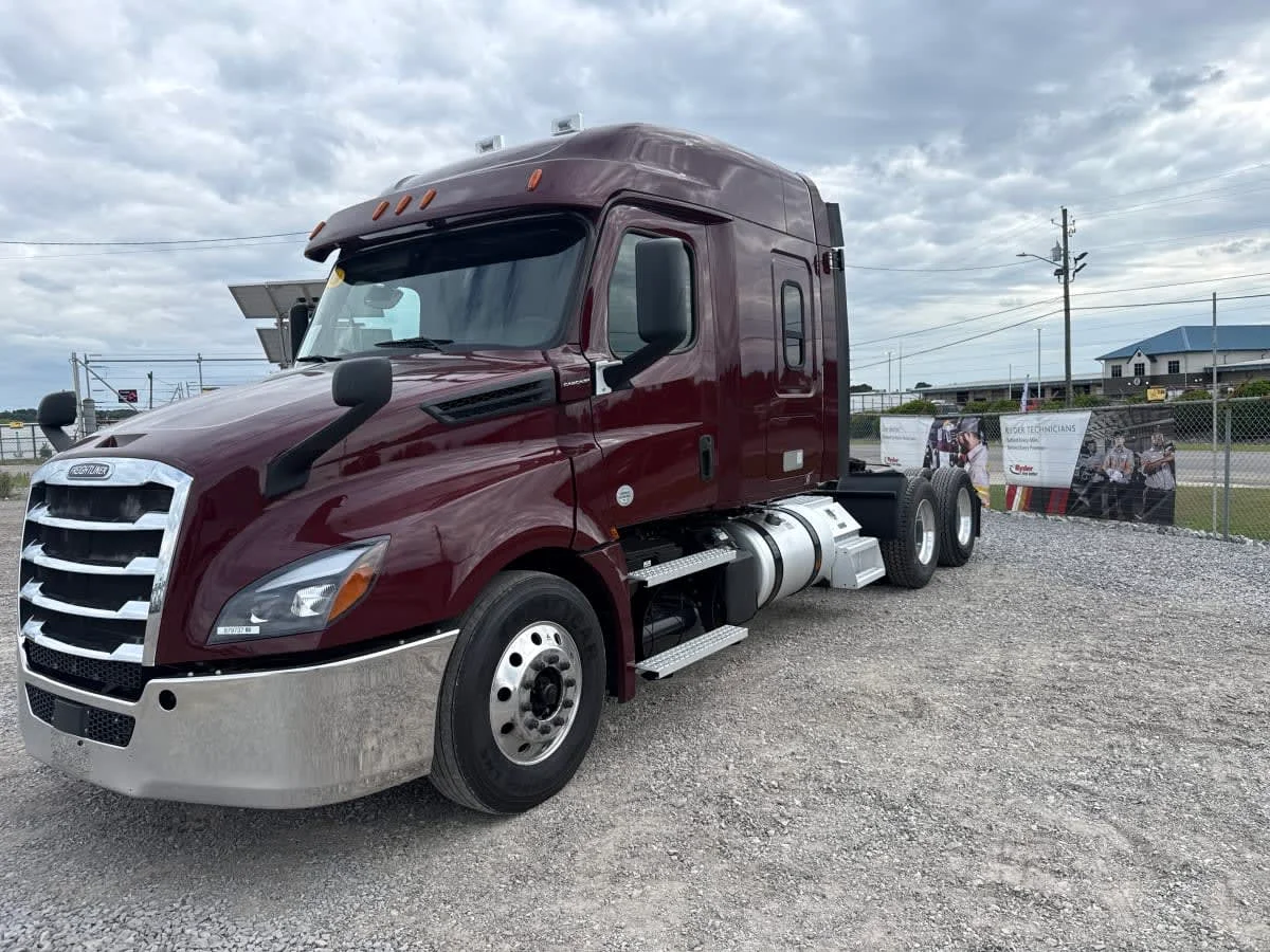 2020 Freightliner Cascadia