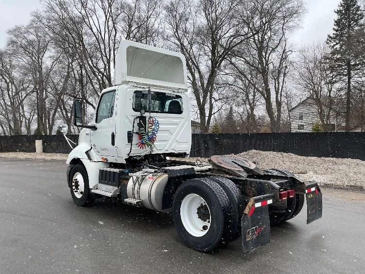 2019 International RH - image 5