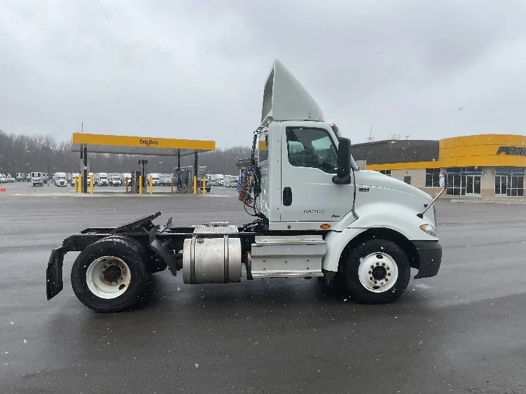 2019 International RH - image 8