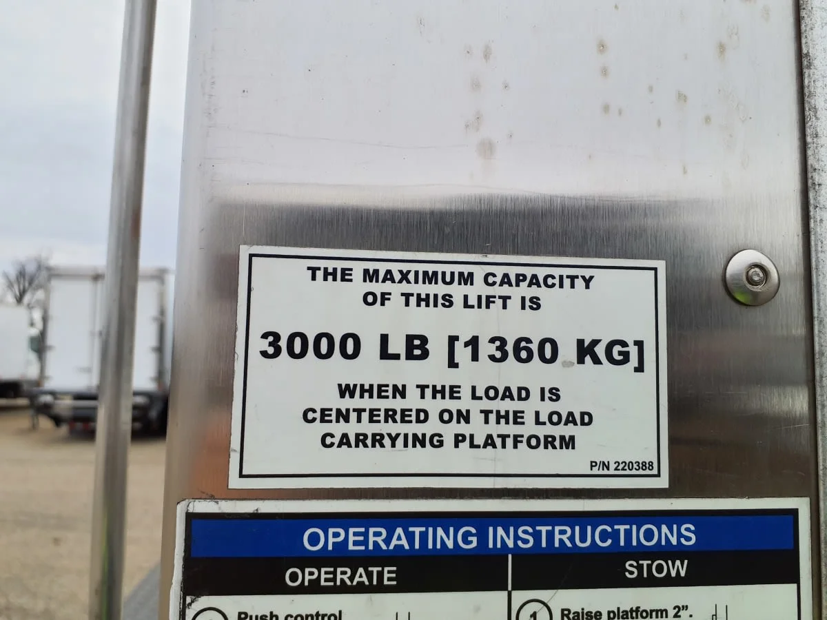 2020 Freightliner M2 106 - image 14