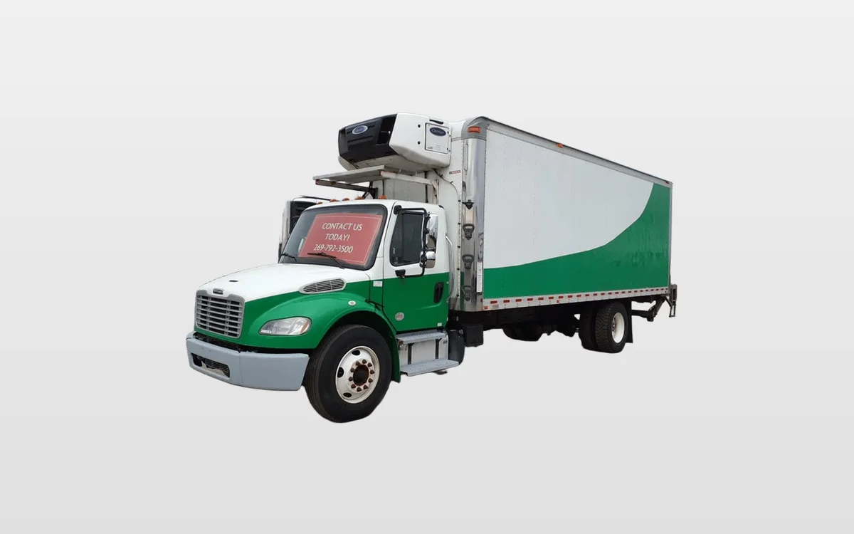 2020 Freightliner M2 106 - image 1